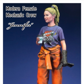 Modern Female Mechanic crew  1/35
